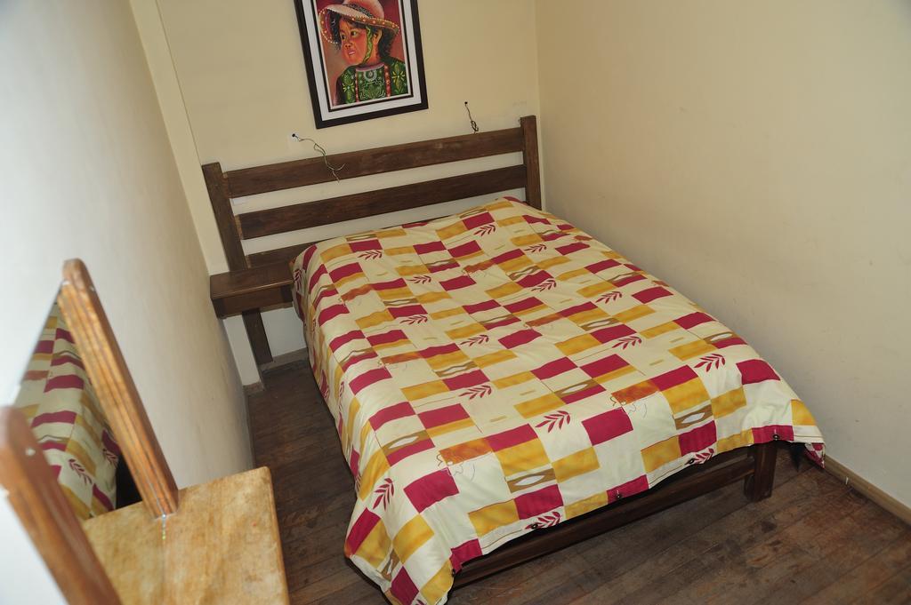 Hostal La Casona Potosí Room photo