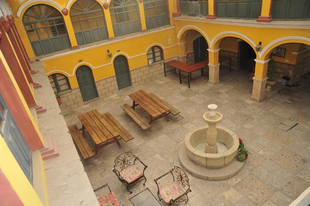 Hostal La Casona Potosí Exterior photo